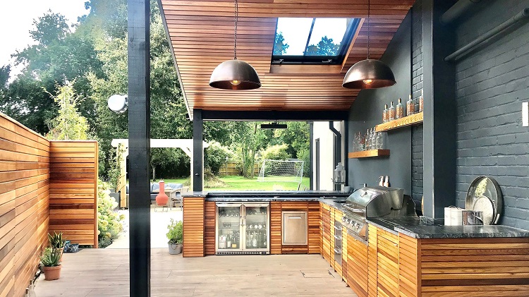 Ventilasi pada ruang terbuka, Sumber: homebuilding.co.uk